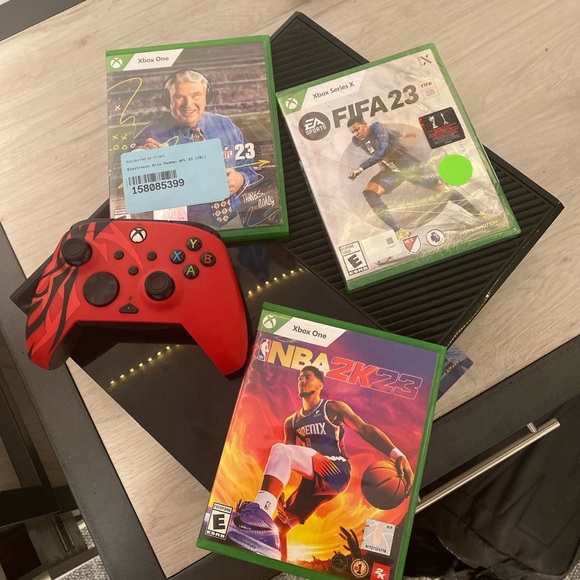 XBOX ONE 500 GB(BLACK) NEED GONE ASAP!!!